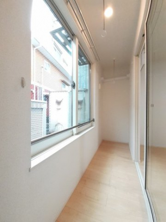 内装は落ち着いています