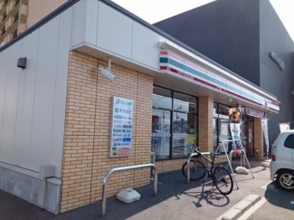 セブンイレブン美沢店様まで650m