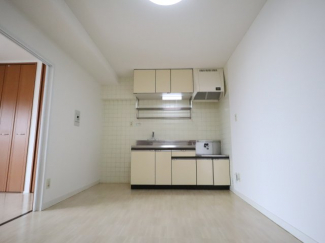 【居間・リビング】