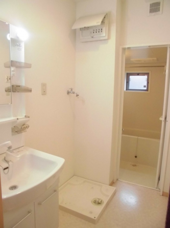 【洗面所】