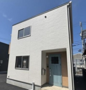 松山市空港通２丁目の一戸建ての画像