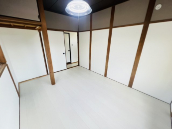 【居間・リビング】