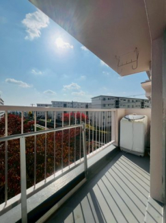 【バルコニー】