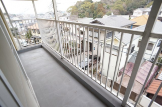 【バルコニー】