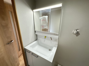 【独立洗面台】