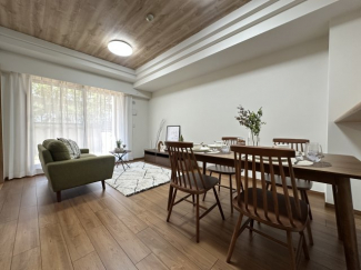 【居間・リビング】