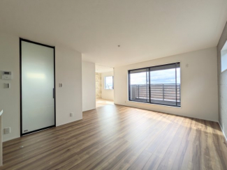 【居間・リビング】