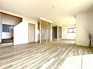 【居間・リビング】