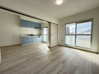 【居間・リビング】