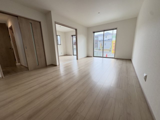 【居間・リビング】