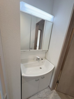 【独立洗面台】