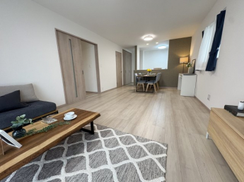 【居間・リビング】