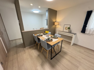 【居間・リビング】