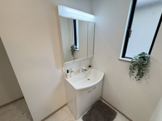 【独立洗面台】