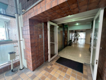 GEETA MANSION(店舗・事務所)の画像