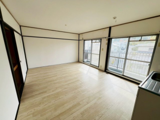 【居間・リビング】