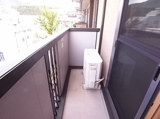 【バルコニー】