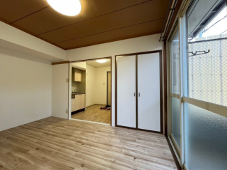 【居間・リビング】