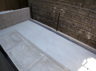 【バルコニー】