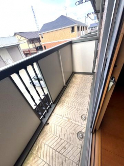 【バルコニー】