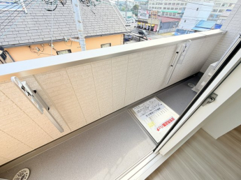 【バルコニー】