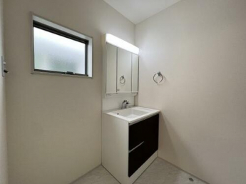 【独立洗面台】