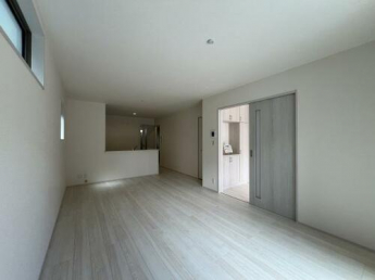 【居間・リビング】