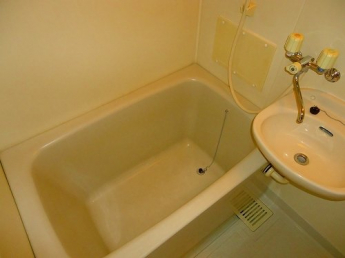 お風呂で日々の疲れを落としましょう