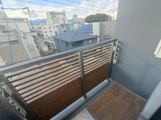 【バルコニー】