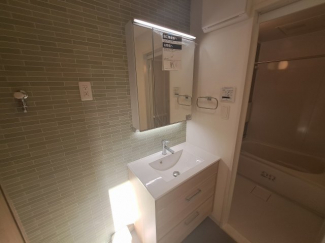 【洗面所】