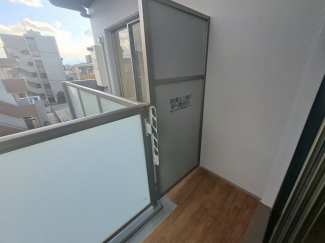 【バルコニー】