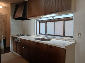 松山市古三津１丁目の中古一戸建ての画像