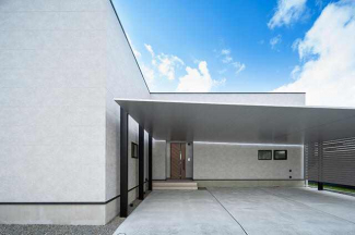 新居浜市政枝町１丁目の新築一戸建ての画像