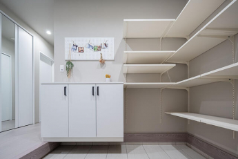 新居浜市政枝町１丁目の新築一戸建ての画像