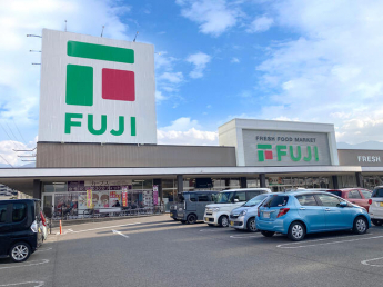 フジ新居浜駅前店まで850m