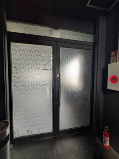 【エントランス】