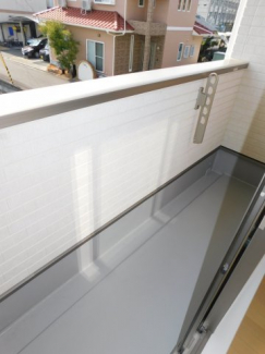 【バルコニー】