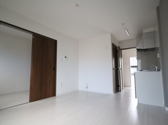 【居間・リビング】