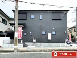 落ち着いた雰囲気の外観です