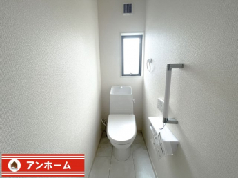 落ち着いたトイレです