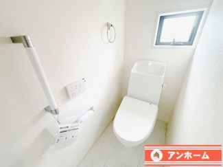 シンプルで使いやすいトイレです
