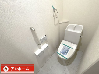 コンパクトで使いやすいトイレです