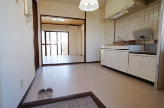 【居間・リビング】