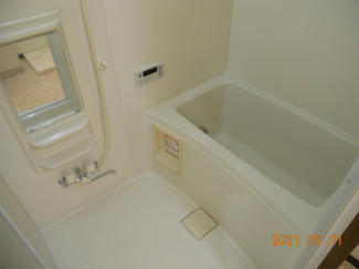 豊岡市日高町岩中のマンションの画像