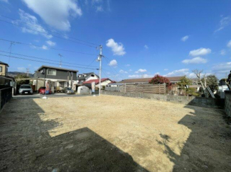 南東角から北西向いて撮影