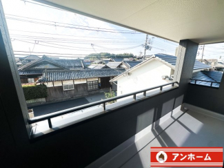 バルコニーがあります