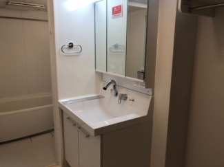 【洗面所】