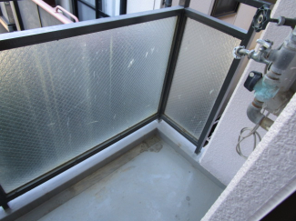 【バルコニー】