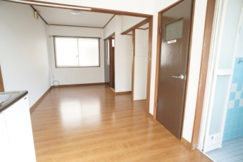 【居間・リビング】