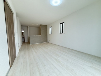 【居間・リビング】